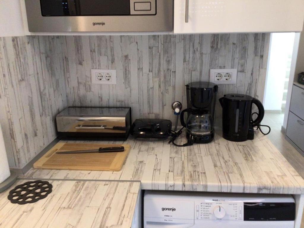 Apartman Galeb Osjecka Ulica 37 *